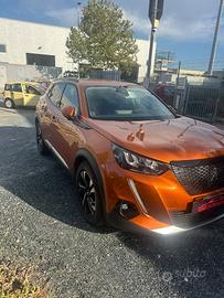 Peugeot 2008 BlueHDi 110 S&S Allure Pack