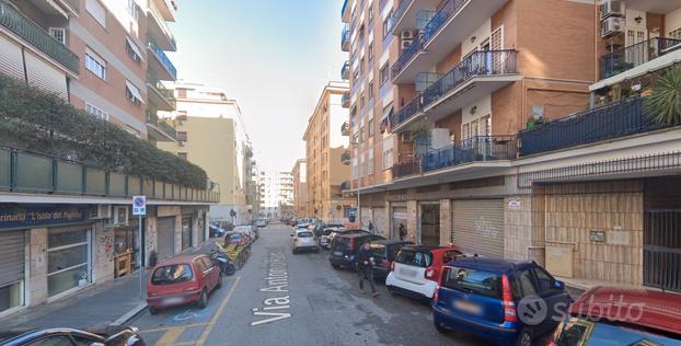 RE DI ROMA- TRILOCALE con TERRAZZO