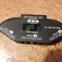 Selettore A/V 3 ingressi 1 uscita