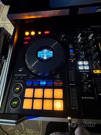 Console ddj 800 +case magma