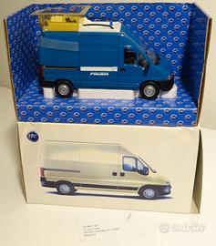 FIAT DUCATO Polizia 1:24 Norev Fiat official merch