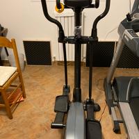 BICICLETTA ELLITTICA  CARNIELLI.  E400