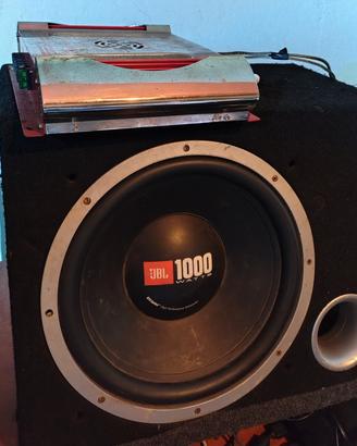 subwoofer JBL 1000 con amplificatore 