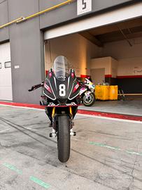Aprilia rs 660