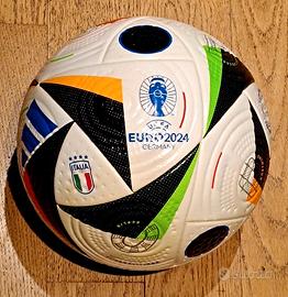 ADIDAS FUSSBALLLIEBE EURO 2024 PRO LOGO ITALIA
