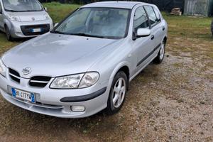 Nissan Almera Tino Almera 1.5 16V 5 porte Comfort 