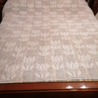 Copriletto all uncinetto