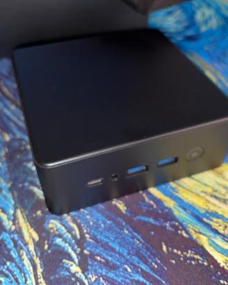 Minipc Ryzen 7 amd 7840 hs (no ram, no ssd)