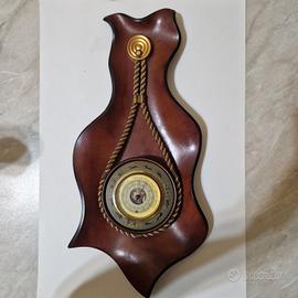 Barometro Vintage  in cuoio e ottone  C.A.R 