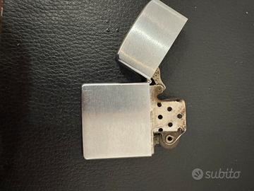 Accendino Zippo originale del 1960 e custodia
