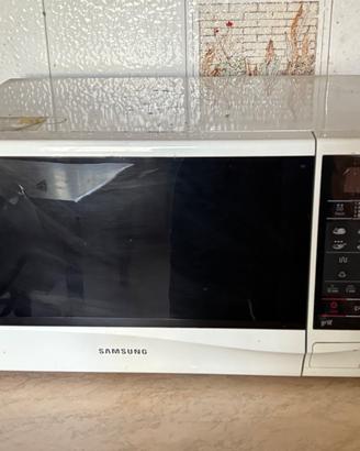 Microonde Samsung GW732K con Grill – 23 litri