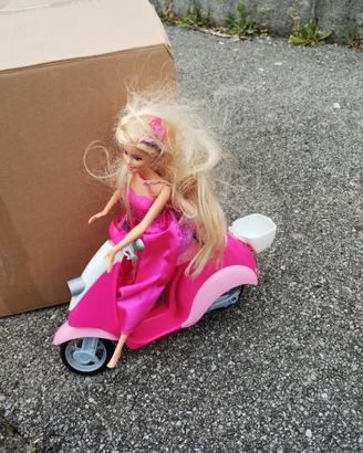 bambole barbie con cavallo e castello