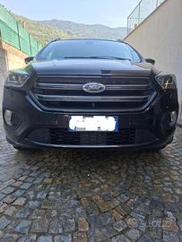 Ford Kuga 2.0 TDCi 180 CV 4WD Aut. ST-Line -
