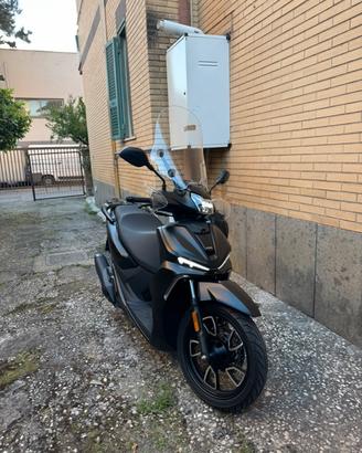 Voge SR16 125cc
