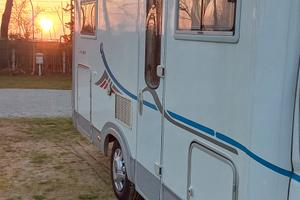 Camper Semintegrale Adria Coral 650 SP
