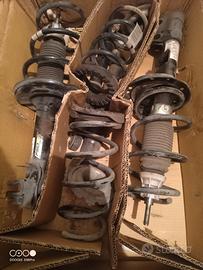 500 Abarth ammortizzatori e assetto koni 