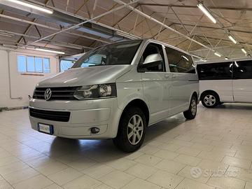 Volkswagen Caravelle 140CV Dsg