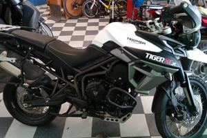 Triumph Tiger Xc800x bianca – 2016