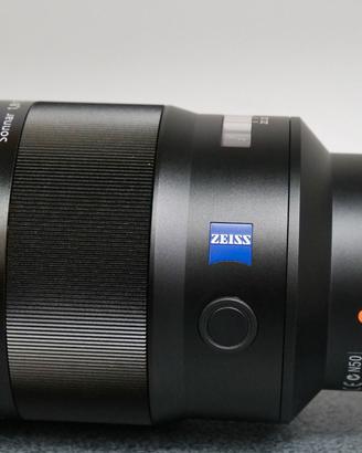 SONY 135 mm f. f1, 8 ZA zeiss