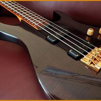 basso elettrico Washburn Status MB8 Mercury series