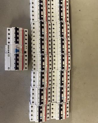 Interruttori elettrici abb