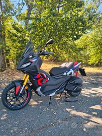 Aprilia SR GT400 Rally Replica 