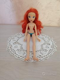 Barbie originale "Bloom" - 2018 Rainbow Winx Club.