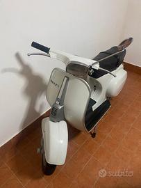 Piaggio Vespa 50 Special (V5B3) - 1981