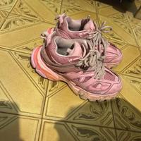 Balenciaga Track rosa