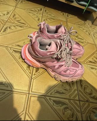 Balenciaga Track rosa
