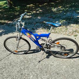 Mountain Bike biammortizzata 26" cambio Shimano
