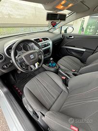Seat leon 1.6 tdi 2012 copa 105 cv