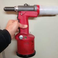 Rivettatrice pneumatica FAR RAC-181