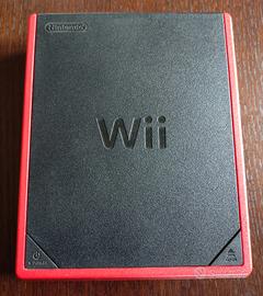 Nintendo Wii Mini rossa completa  + 2  giochi