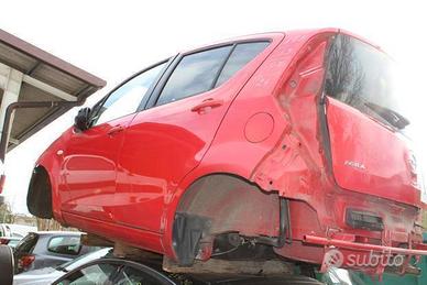 PORTA Dx,Sx OPEL AGILA B