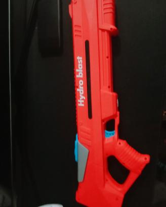 pistola ad acqua elettronica