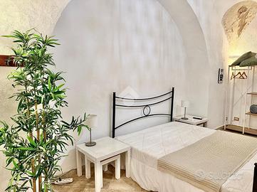 MONOLOCALE A CAGLIARI