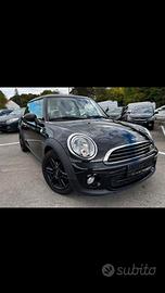 mini Cooper One d Baker street