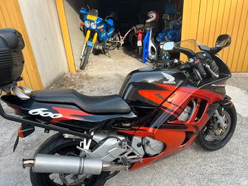 Honda cbr 600