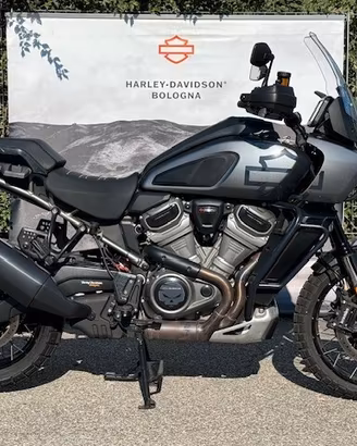 H-D PAN AMERICA 1250 S