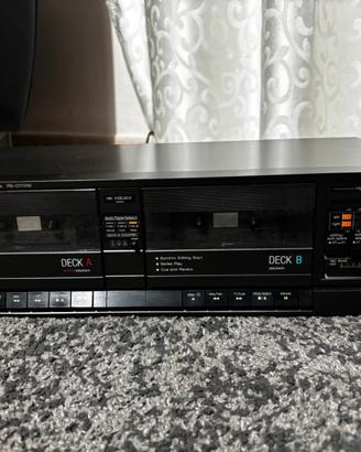Piastra a cassette technics