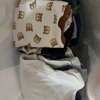 40 capi di abbigliamento per neonati