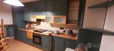 Cucina Cappellini in rovere naturale e laccato