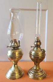 Coppia lampade a petrolio/olio complete e funziona