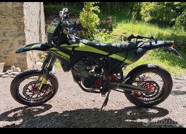 Fantic motard xmf 125