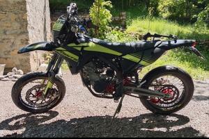 Fantic motard xmf 125