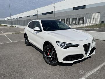 Alfa Romeo stelvio 2.0 benzina