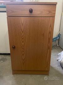 Comodino mobiletto 45x35x80 effetto legno