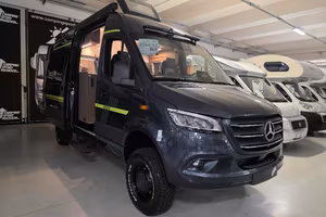 CAMPER VAN HYMER GRAND CANYON S CROSSOVER