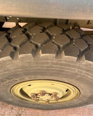Michelin 255/100 r16 - 9.00 R16